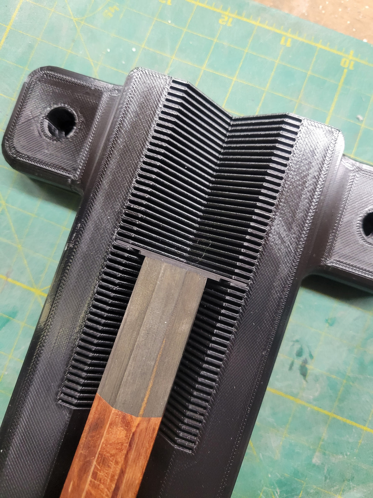 Octagonal Handle Sanding Jig